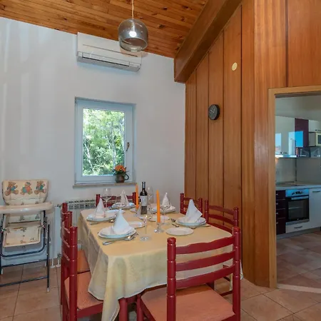Lejlighed Nice In Hvar With Kitchen *