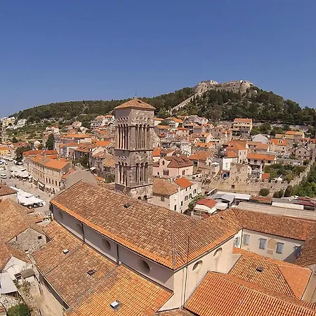 Nice In Hvar With Kitchen